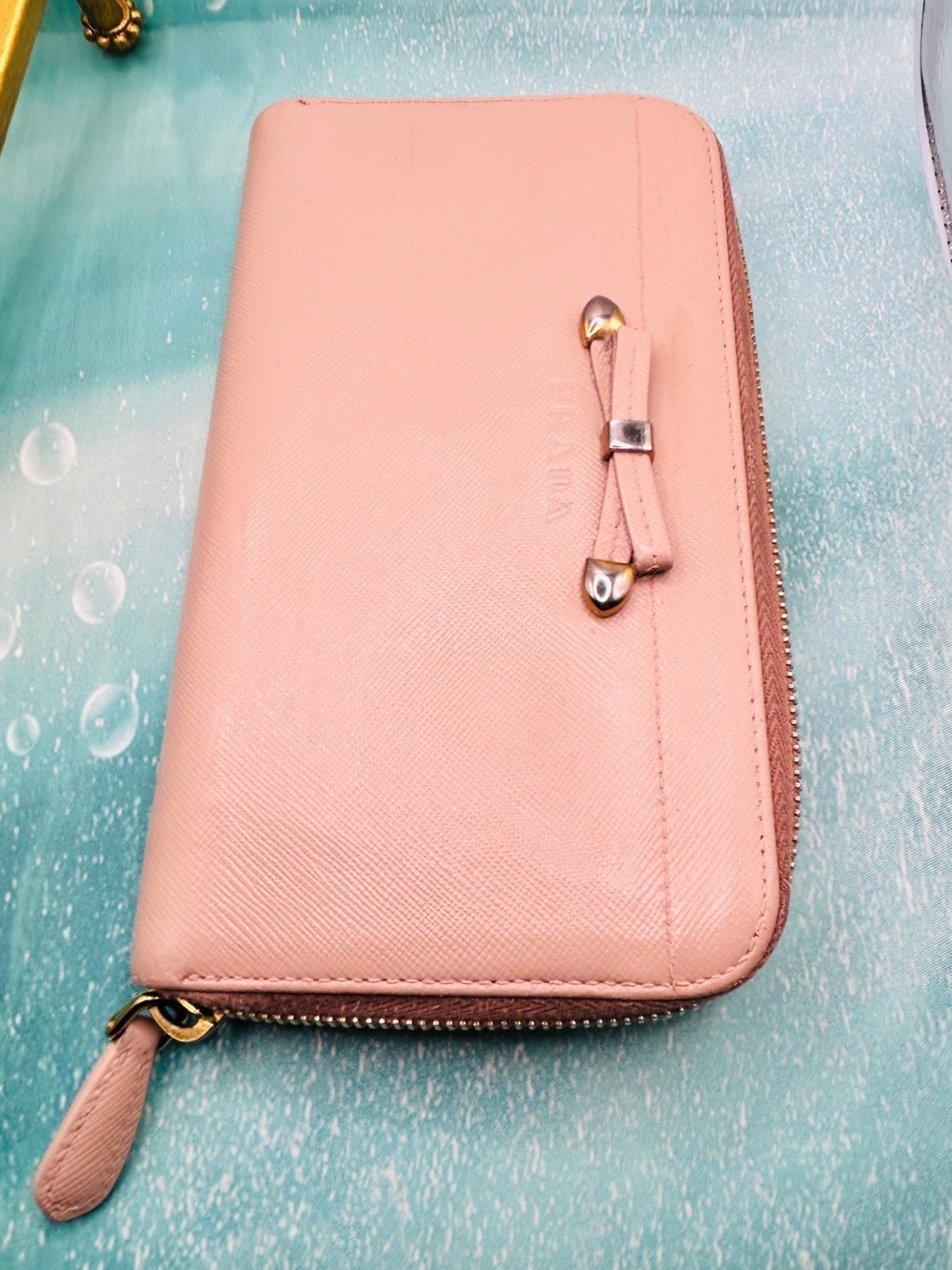 Prada Ecru Saffiano Zip-Around Long Wallet with Bow Detail Very Nice - Picture 11 of 12